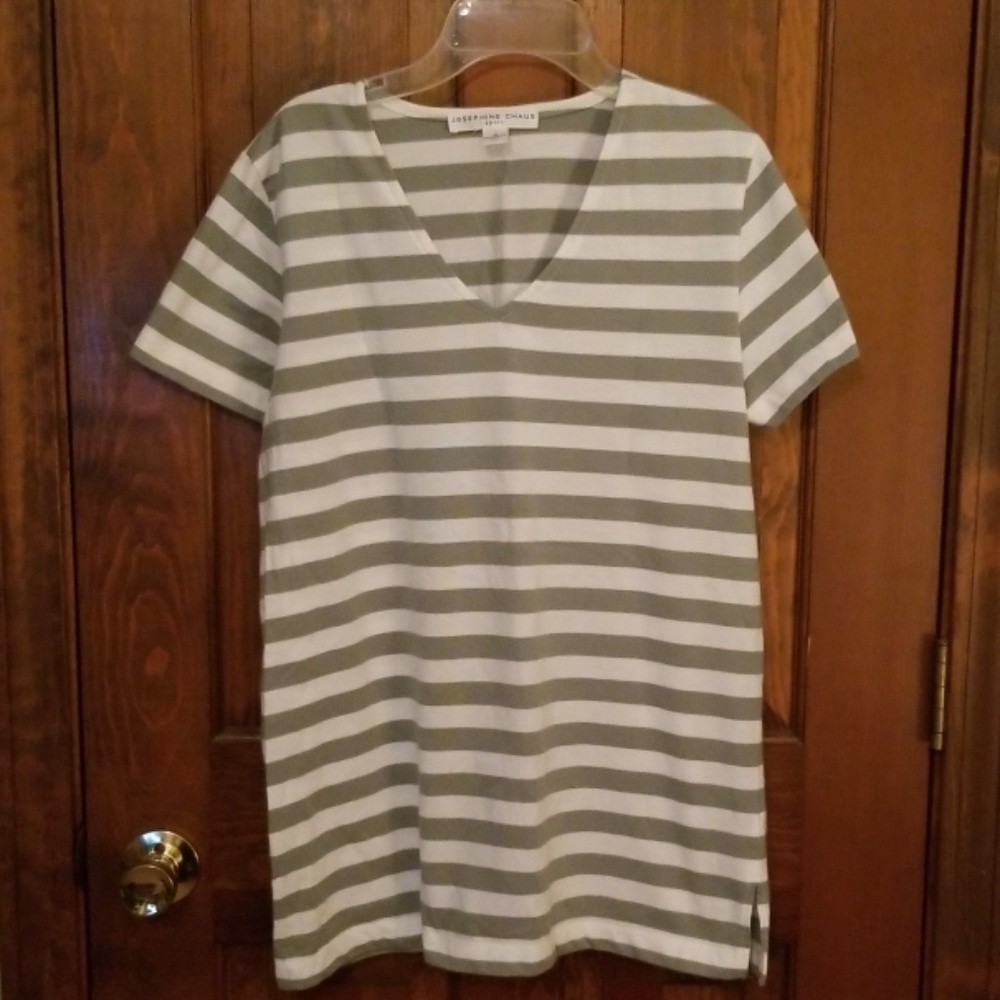 Striped short sleeve top